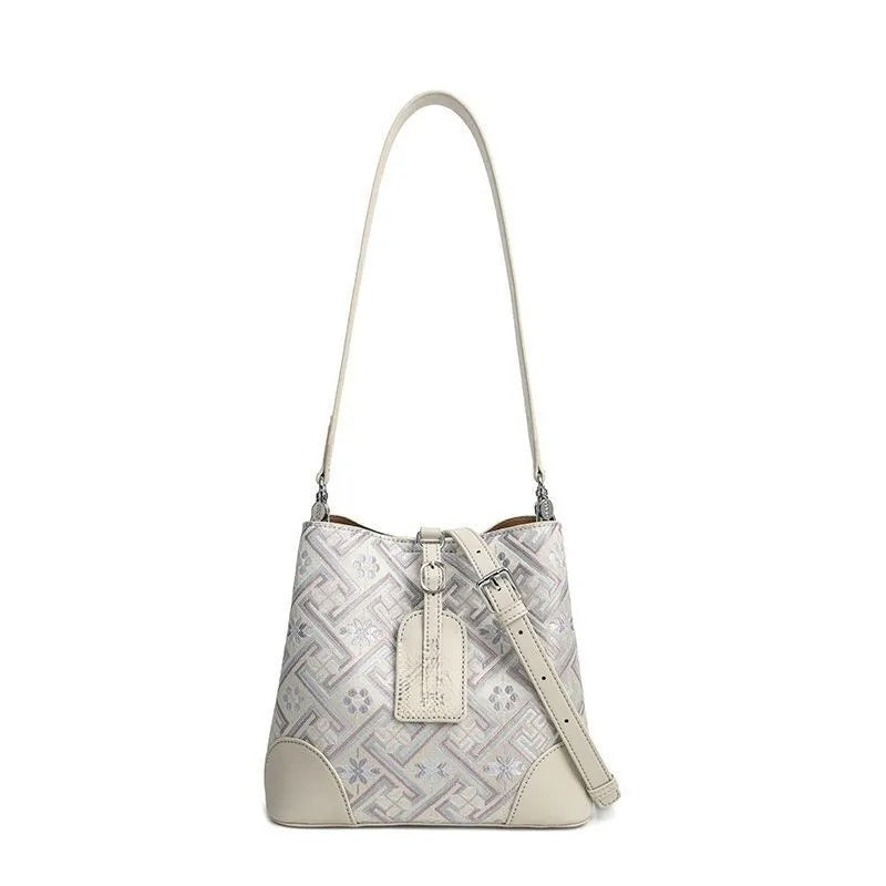 Designer Shoulder Bags free shipping Bucket bag new fashionable and versatile crossbody bag hand-held shoulder bag for women pink white