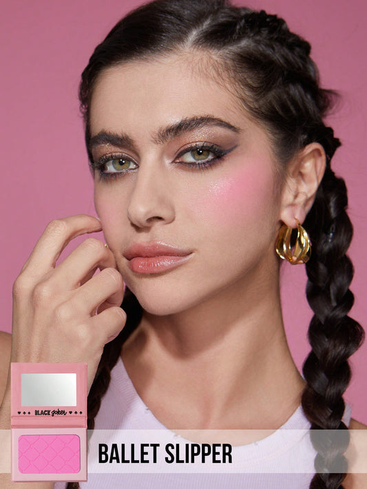 BLACK Joker Poker Cheek Blush,1pc Blush Powder Palette, Matte Finish, Pigment Rich, Silky Formula, Natural Glow, Lightweight, Long-Lasting, Highlighter Palette Contour Makeup, New Year Cosmetic, Portable Size, Suitable For Travel And Outdo