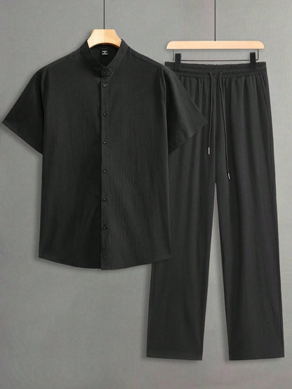 Homme 2pcs Men Casual Solid Color Textured Short Sleeve Shirt And Drawstring Waist Loose Straight-Leg Pants Set, Men Two Pieces Outfits, Men Clothes, Cozy Outfits