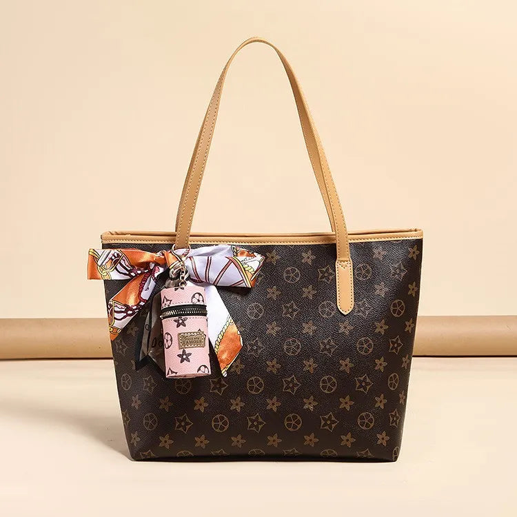 2025 New Fashionable Trendy Handbag Large Capacity Commuter Classic Printed Tote Bag Comes with Bag Hanger For Woman