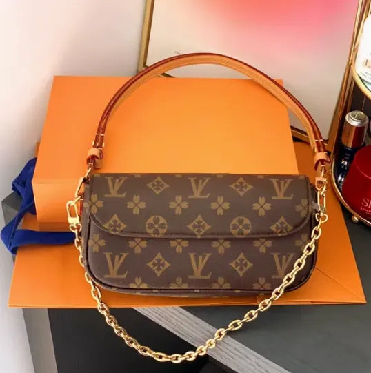 New Leathers Colorful Flower Pillow Travel Bag Women Leather Designer Speedyss classics presbyopia Shoulder Bags Crossbody handbags Totes pouch purse