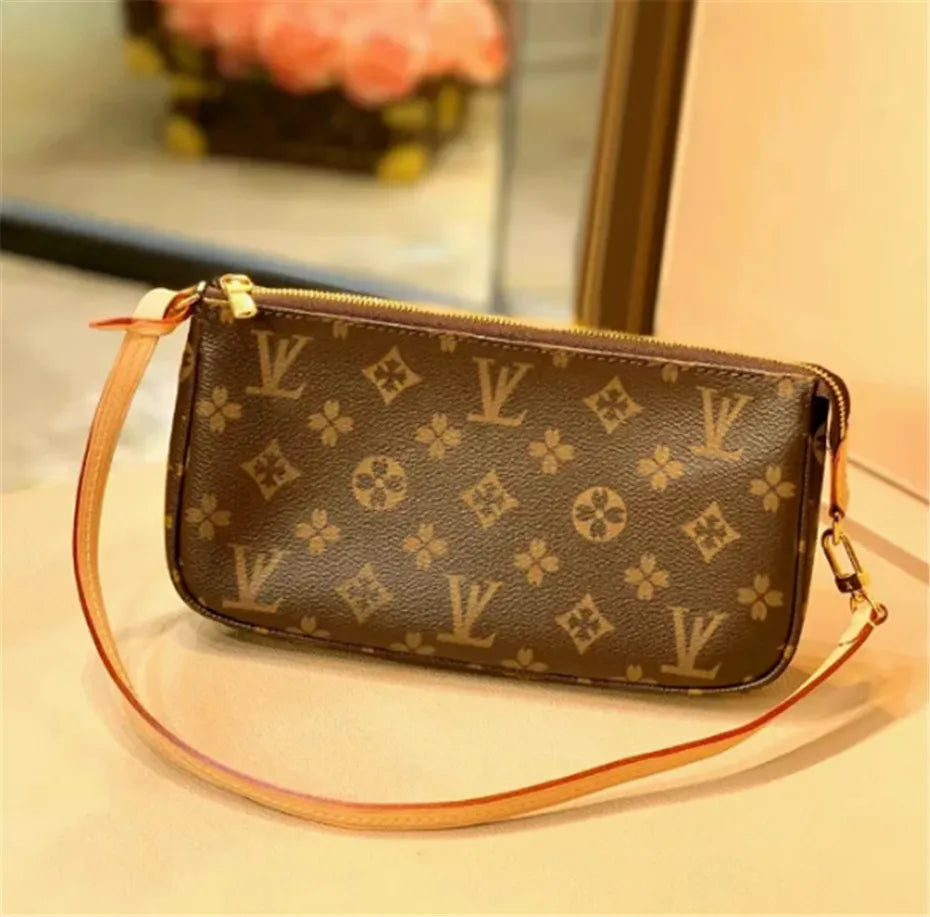 New Leathers Colorful Flower Pillow Travel Bag Women Leather Designer Speedyss classics presbyopia Shoulder Bags Crossbody handbags Totes pouch purse