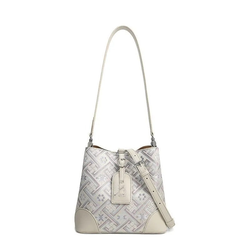 Designer Shoulder Bags free shipping Bucket bag new fashionable and versatile crossbody bag hand-held shoulder bag for women