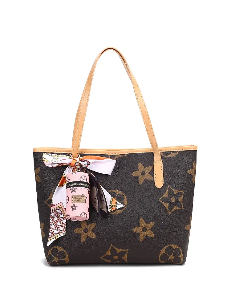 2025 New Fashionable Trendy Handbag Large Capacity Commuter Classic Printed Tote Bag Comes with Bag Hanger For Woman