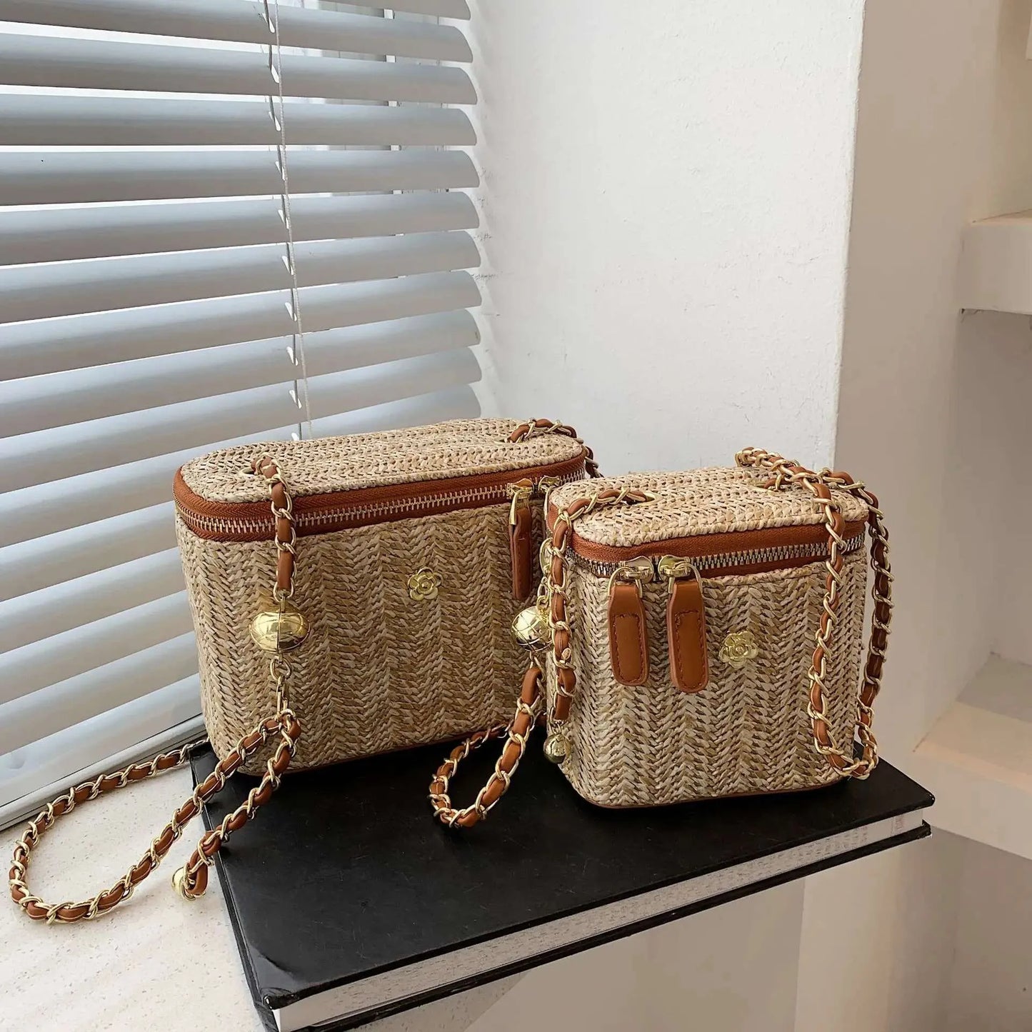 2023 Mini Straw Bucket Crossbody Bag For Women Summer Weave Women's Brand Handbags And Purses Fashion Chain Simple Shoulder Bags